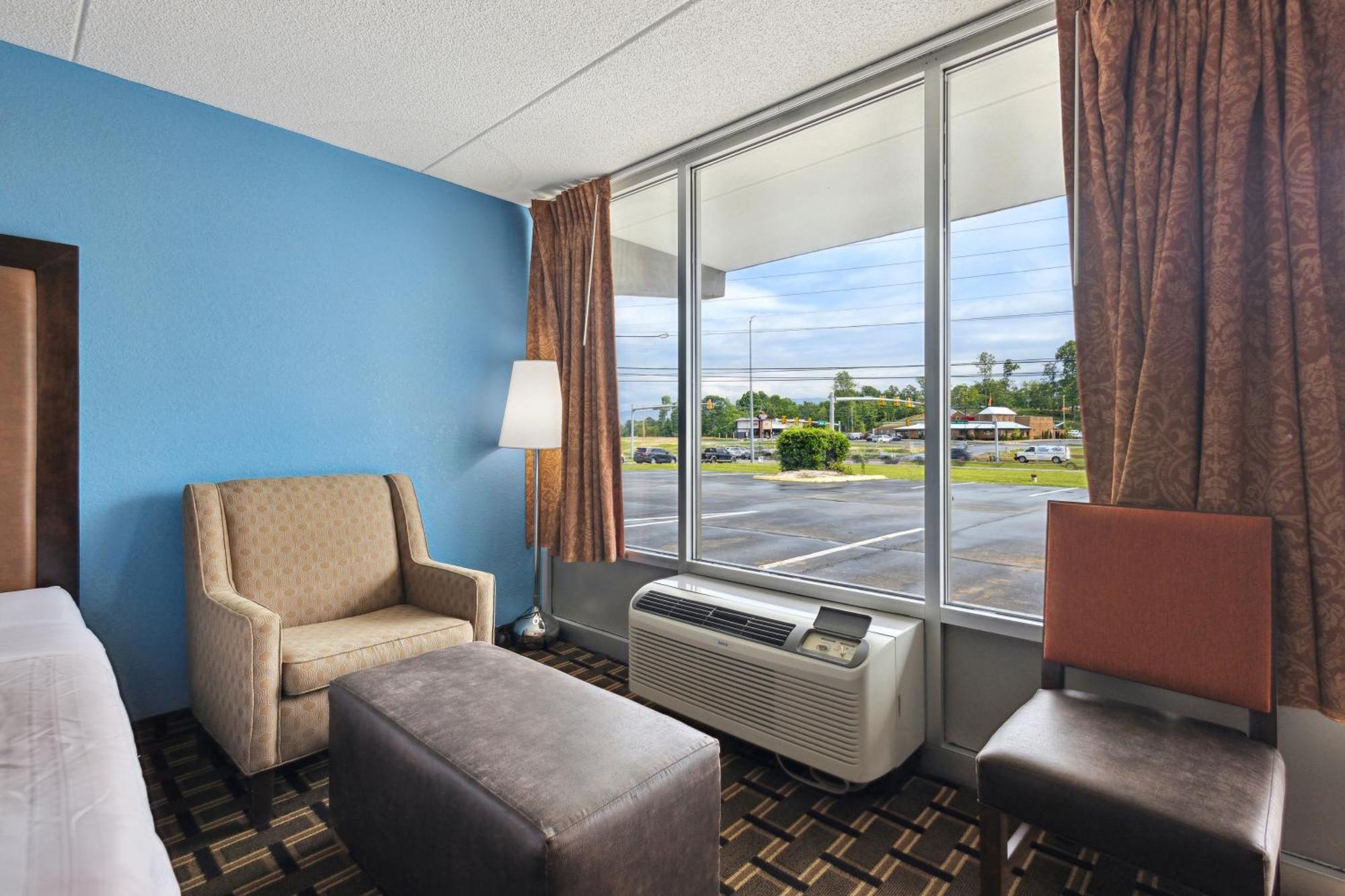 Relax Inn By Oyo Greeneville Near Hwy Us-321 外观 照片