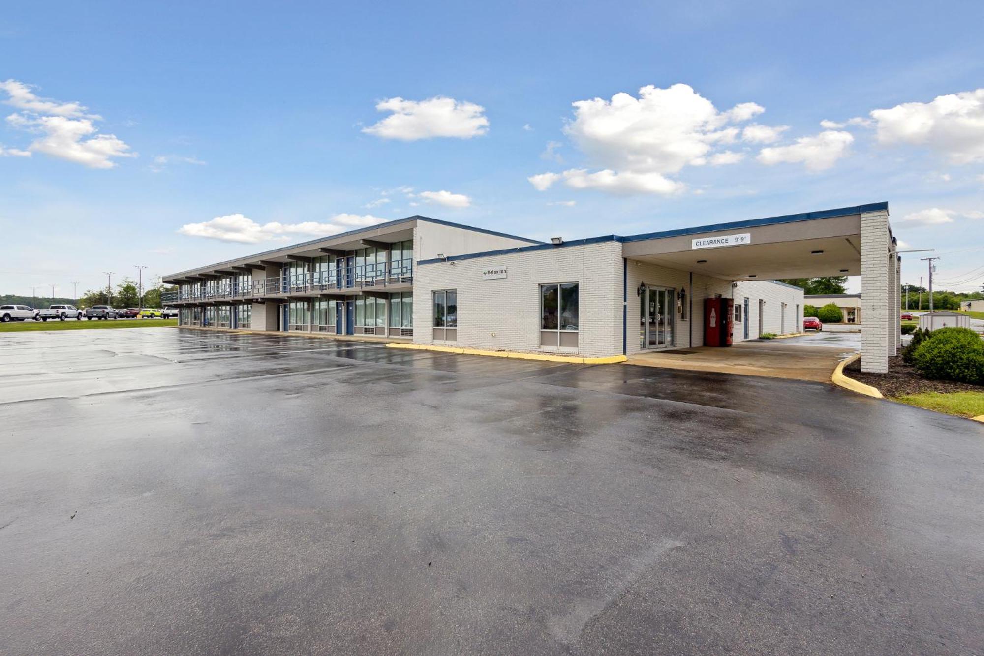 Relax Inn By Oyo Greeneville Near Hwy Us-321 外观 照片