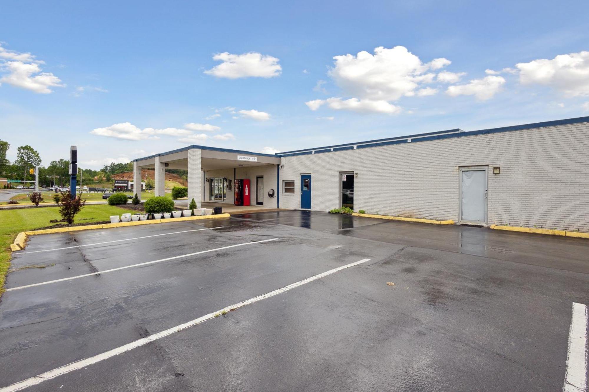 Relax Inn By Oyo Greeneville Near Hwy Us-321 外观 照片